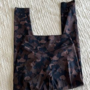 Balance athletica leggings size m